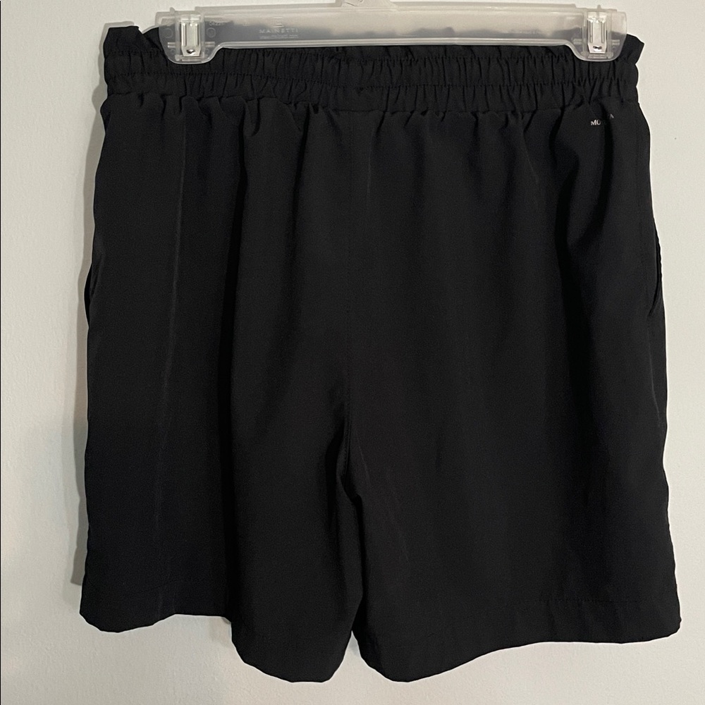 Shorts - Picture 4 of 4